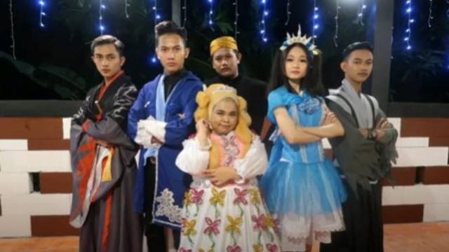 Kalahkan Lady Gaga dan Blackpink, Lagu Keke Bukan Boneka Rajai Trending di YouTube - Tekno Liputan6.com