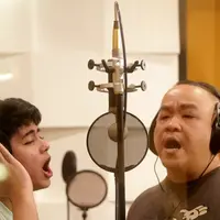 Kesuksesan Aliando Syarief sebagai bintang Ganteng Ganteng Serigala membuat namanya banyak yang mengidolakan, khususnya remaja. Ditambah lagi, Ali memiliki wajah ganteng. (Bambang E. Ros/Bintang.com)