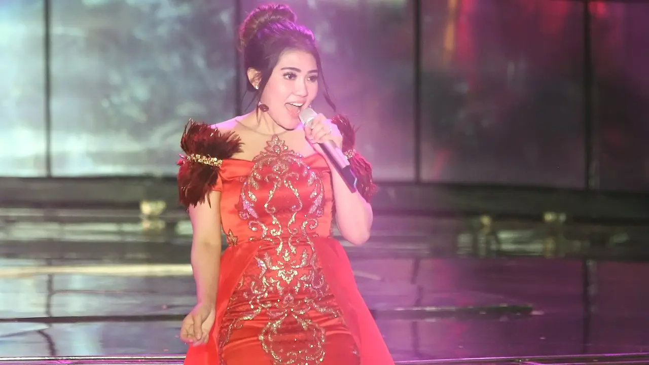 [Bintang] Via Vallen Mendadak Nostalgia Bersama Lagu Ini