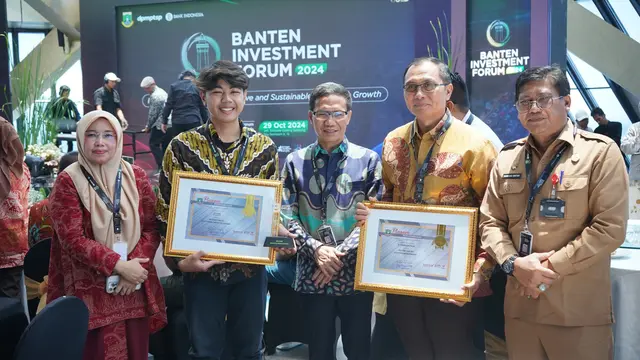 DPMPTSP Kota Cilegon Sabet Penghargaan Investasi Tertinggi di Banten Tiga Tahun Beruntun