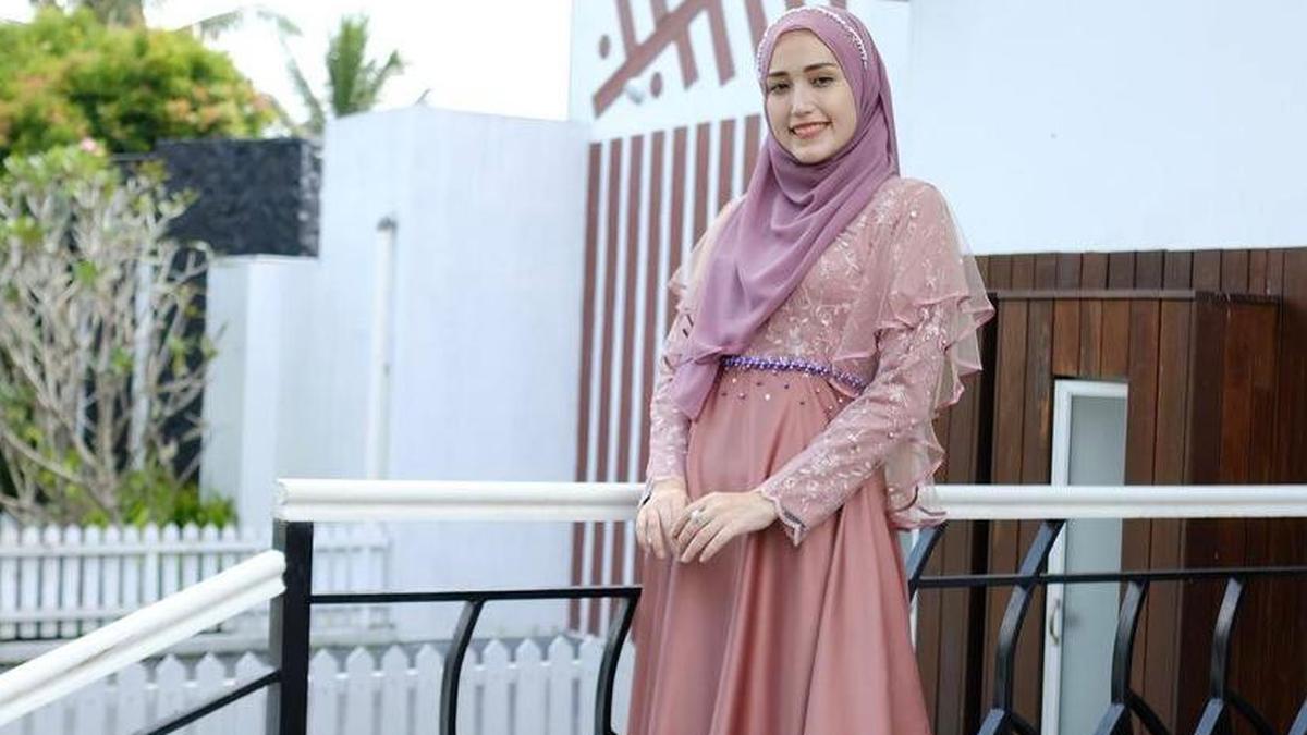 Model Gamis Brokat yang Nyaman dan Elegan, Ini Referensinya untuk Sambut Ramadan dan Hari Raya