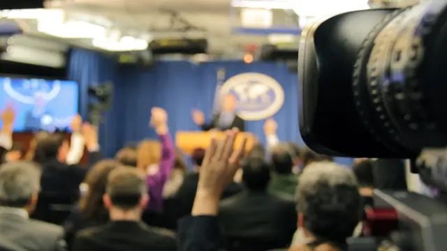Tahun ini, Kementerian Luar Negeri Amerika Serikat lewat Foreign Press Centers (FPC) menyelenggarakan Reporting Tour dengan tema Security and Economic Prosperity in the Indo-Pacific Region atau Keamanan dan Ekonomi di Kawasan Indo Pasifik (Kemlu AS).