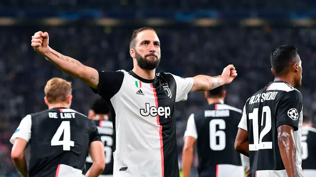 Juventus Hajar Bayer Leverkusen 3-0