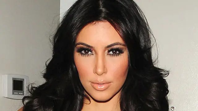 Metamorfosa Kim Kardashian, 2011