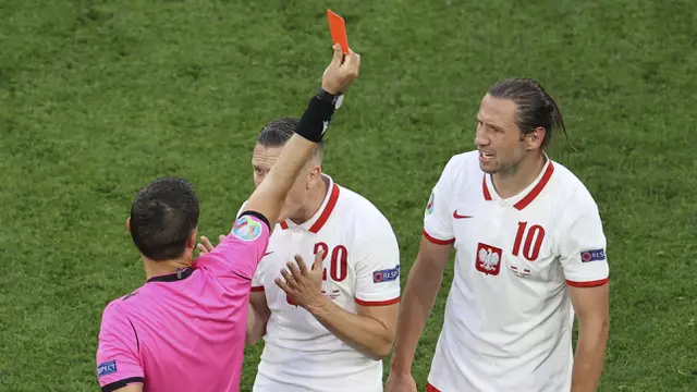 Foto Piala Eropa: Buat Kejutan, Timnas Slovakia Tundukkan Polandia
