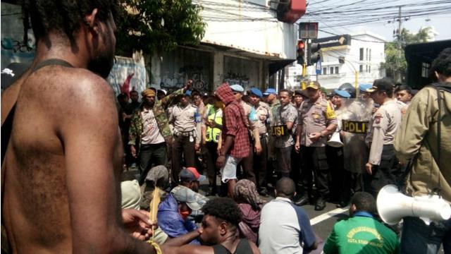 Bentrok Mahasiswa Papua di Malang