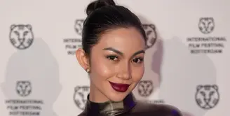 Ariel Tatum kembali mencuri perhatian dengan penampilannya yang memukau di International Film Festival Rotterdam (IFFR) 2025. [@arieltatum].