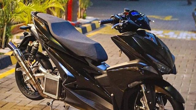 9 Potret Modifikasi Yamaha Aerox 150cc, Motor Semok buat Ngabers!