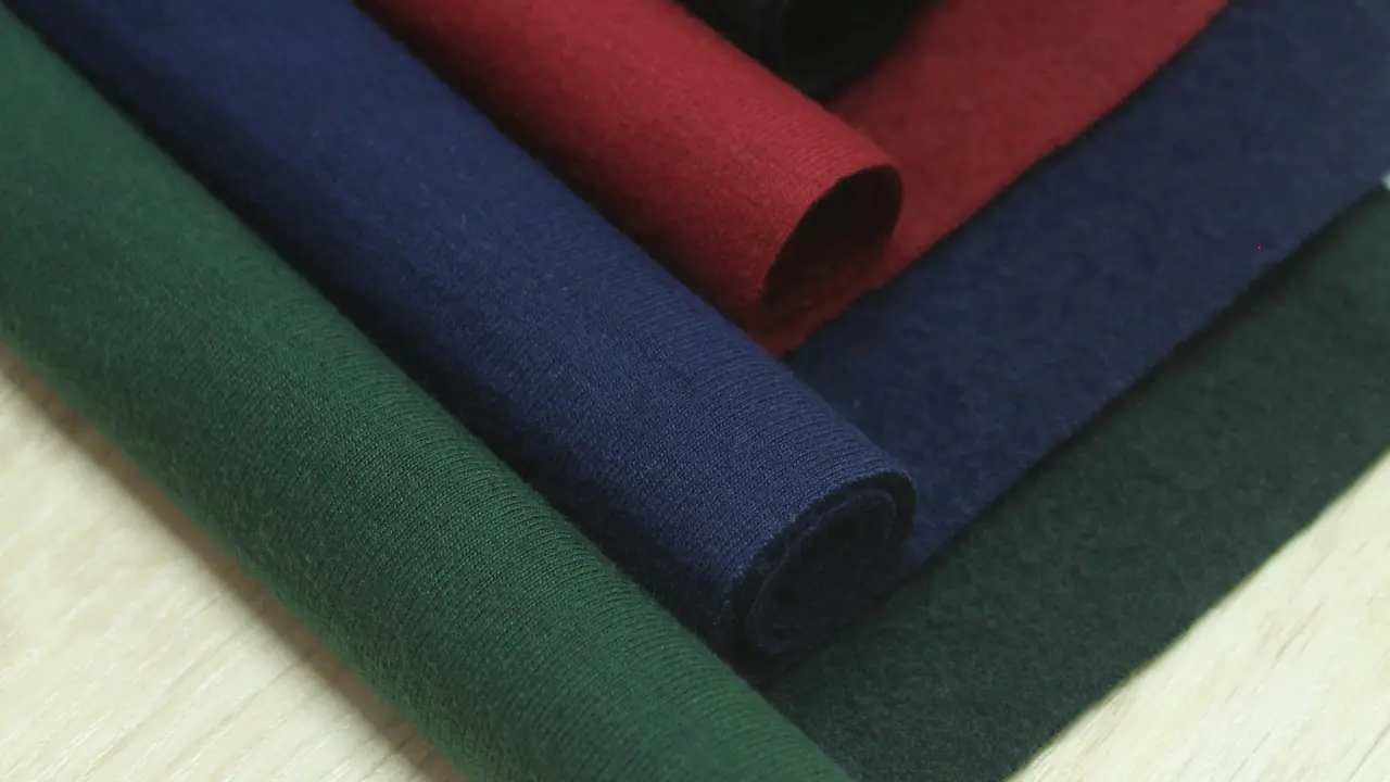 Contoh ilustrasi kain fleece