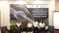 Konferensi pers rencana switch over dan pengoperasian double track Jatinegara-Cakung pada Senin (8/4/2019). (Foto: Liputan6.com/Bawono Y)