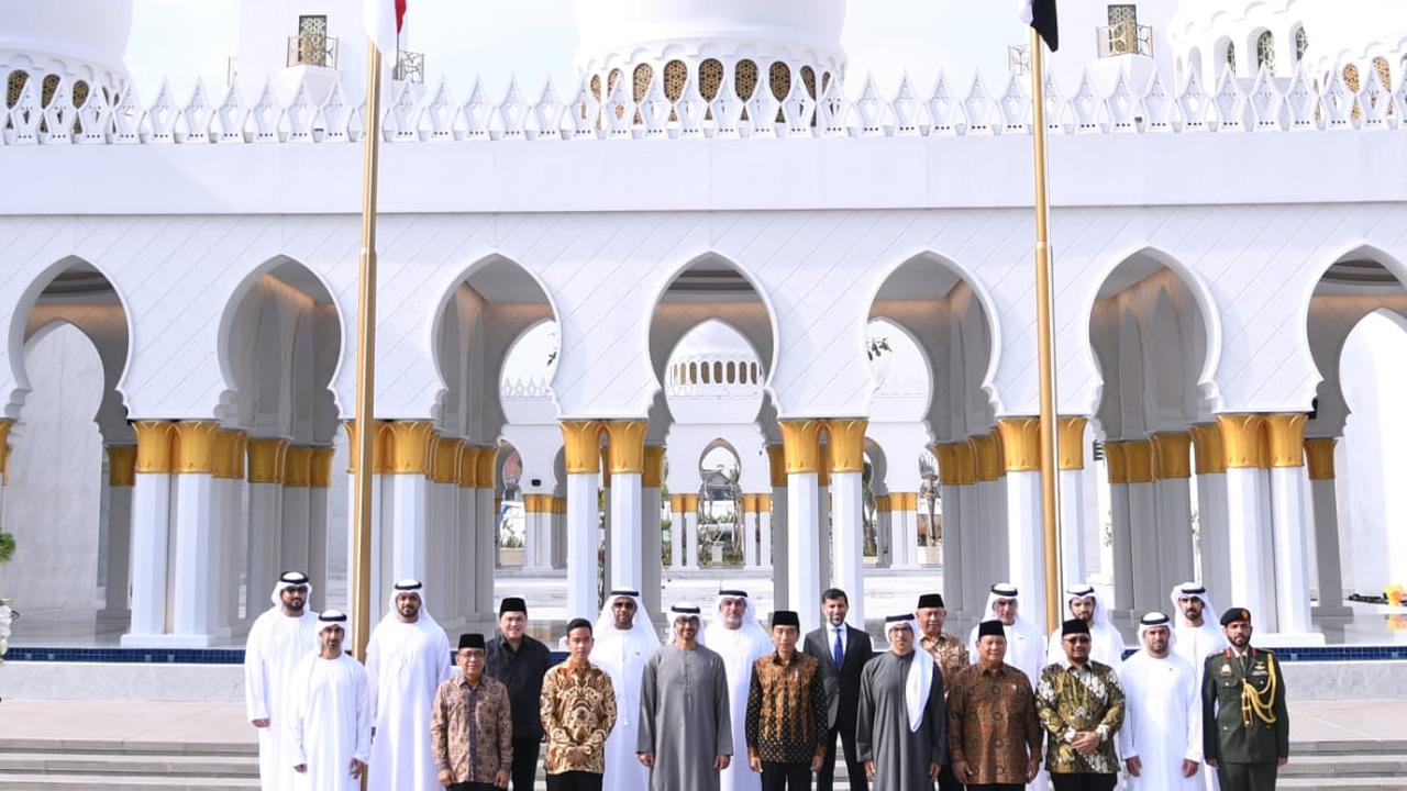 Jokowi dan MBZ resmikan Masjid Raya Sheikh Zayed di Solo