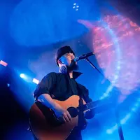 Menurut Dhani, keputusannya tersebut juga didasari oleh peraturan dari Direktorat Jenderal Hak dan Kekayaan Intelektual (Ditjen HAKI). [Instagram/ahmaddhaniofficial]