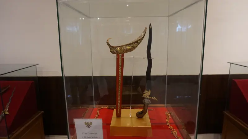 Keris Presiden Jokowi