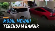 Banjir menerjang sejumlah wilayah di Malaysia sejak Jumat (17/12) menyebabkan sungai meluap dan merendam banyak daerah.