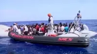 Imigran Asal Libya Melahirkan di Tengah Laut Italia