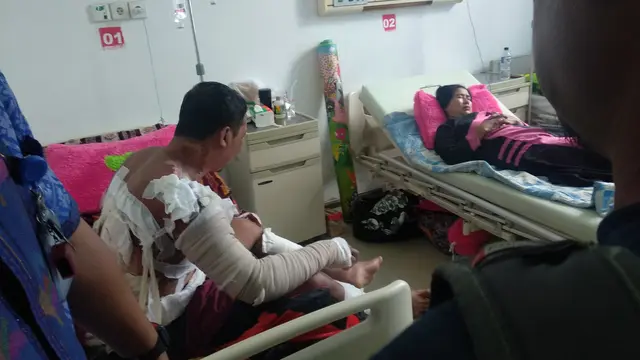 Kulit melepuh yang dialami Sugiarto, akan kembali membaik jikadirawat serius.(Liputan6.com/Ahmad Akbar Fua)
