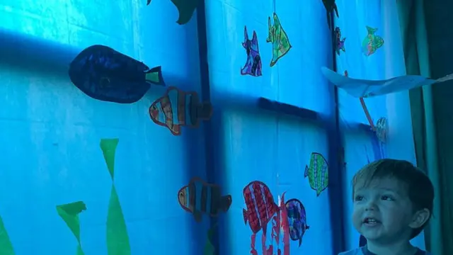 Tak Bisa Rayakan Ulang Tahun, Keluarga Ini Buat Kejutan Untuk Sang Anak