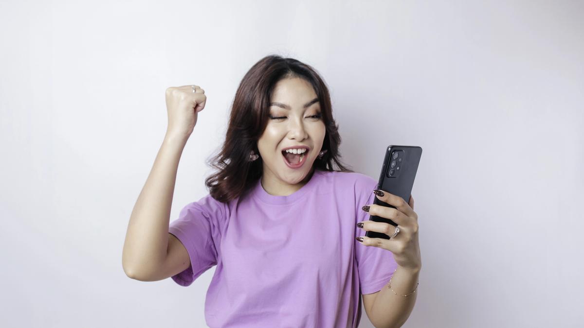 Rayakan 11.11 Bareng DANA! Main DANAPoly, Menang iPhone dan Saldo Jutaan Rupiah Setiap Hari