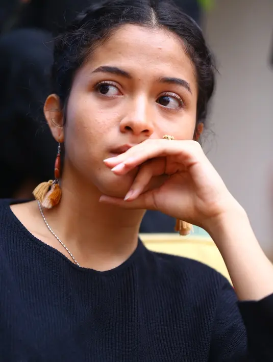 "Bulan madu belum puas karena emang harus balik ke Jakarta lagi dan kebetulan Chicco ada kerjaan juga, dia mau ada film terbaru, jadi sama sama sibuk. Kangen pasti ada karena baru bentar honeymoon," ujar Putri Marino. (Adrian Putra/Bintang.com)