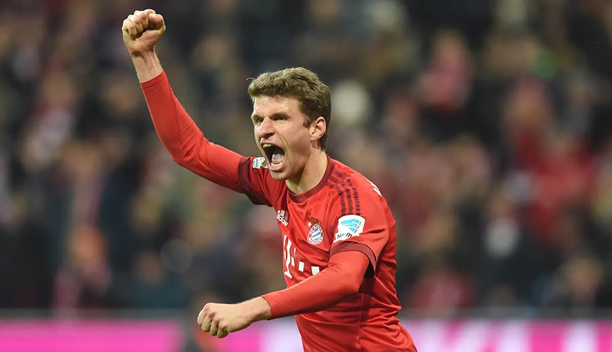 4. Thomas Mueller (Bayern Munchen), 8 gol dari 926 menit penampilan. (AFP/Christof Stache)