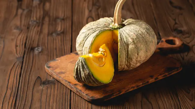 Bahan-Bahan yang Diperlukan untuk Membuat Sup Labu Kuning Panggang