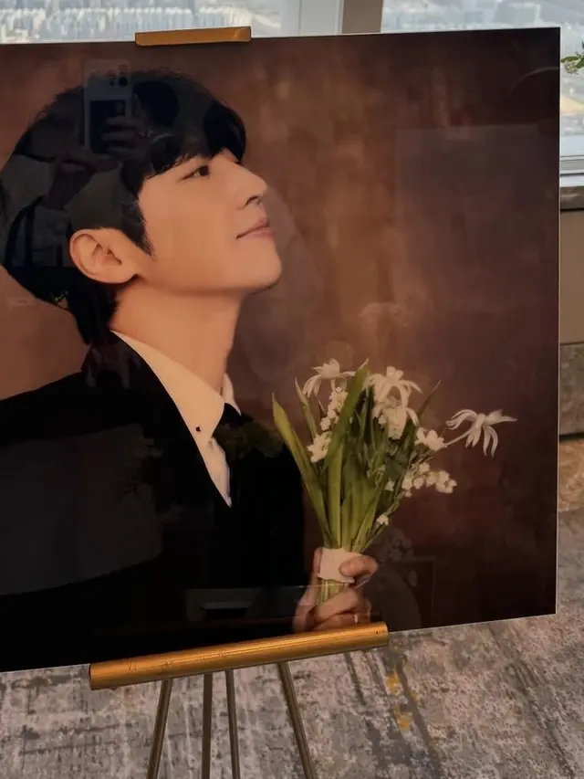 Potret Pernikahan Aktor Korea Lee Sang Yeob