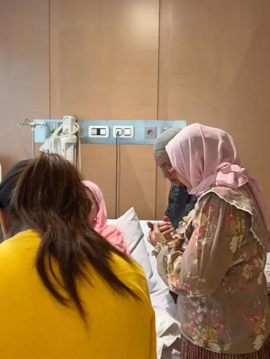 [Instagram/bellashofie_rigan]