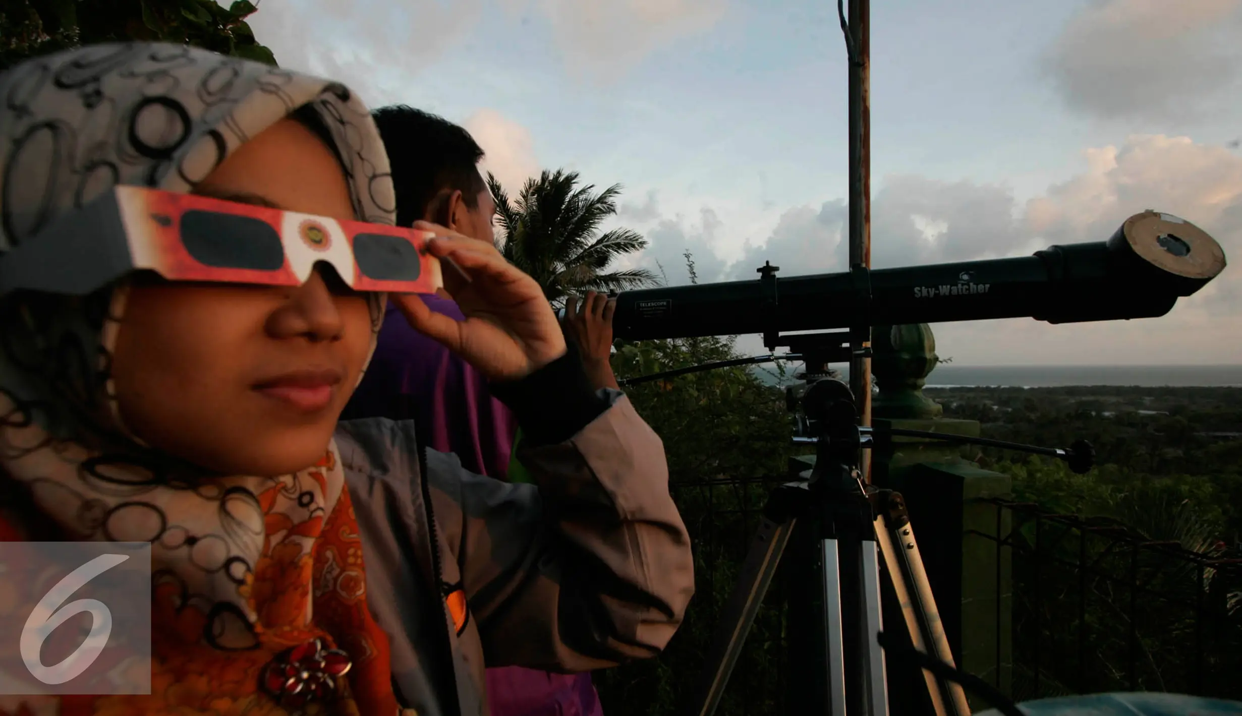 Pengamatan Hilal dan Gerhana di Parang Tritis - Foto Liputan6.com