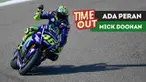 Penampilan impresif Valentino Rossi pada MotoGP Aragon, ternyata tak lepas dari peran penting pebalap legendaris, Mick Doohan.