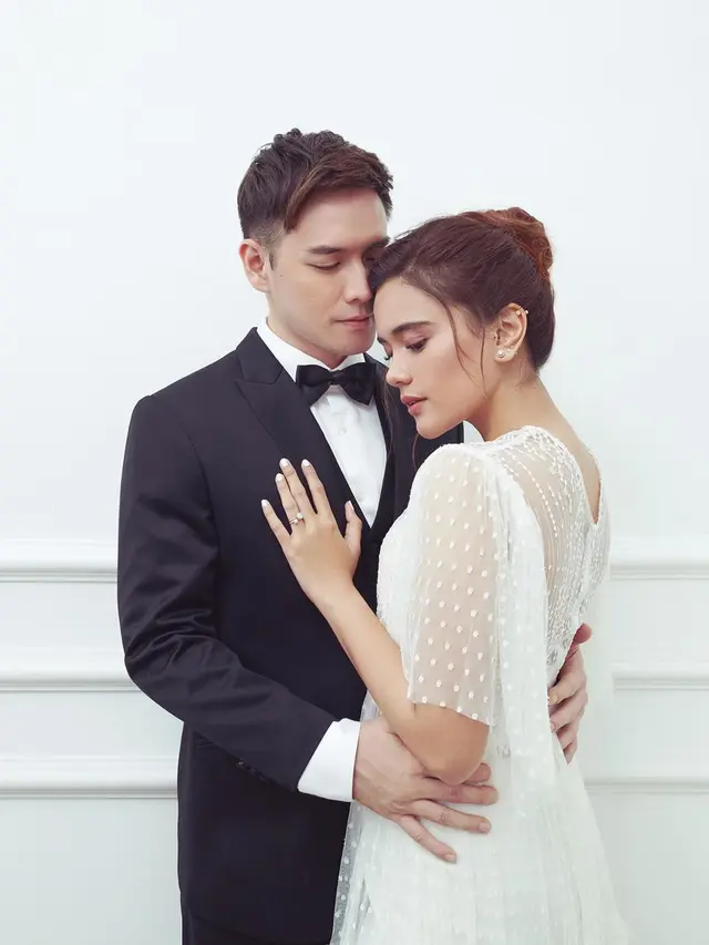 6 Potret Prewedding Audi Marissa dan Anthony Xie, Curi Perhatian
