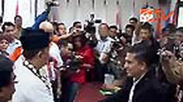 Hendardji Daftar ke KPU DKI