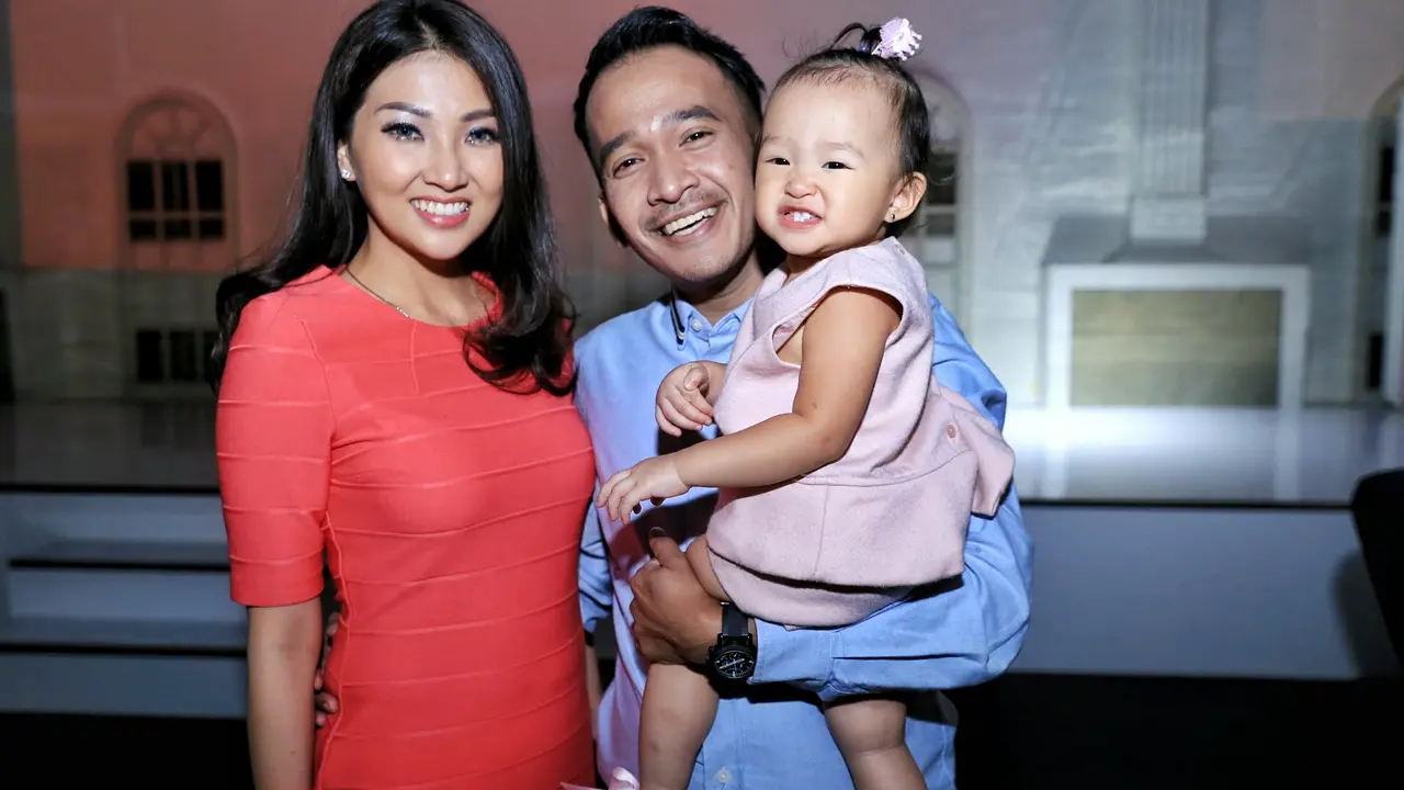 [Bintang] Ruben Onsu dan Sarwendah Tan