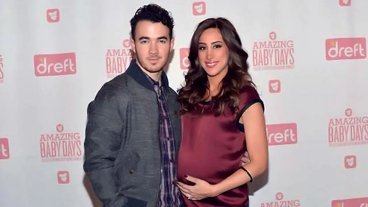kevin-jonas-140118b.jpg