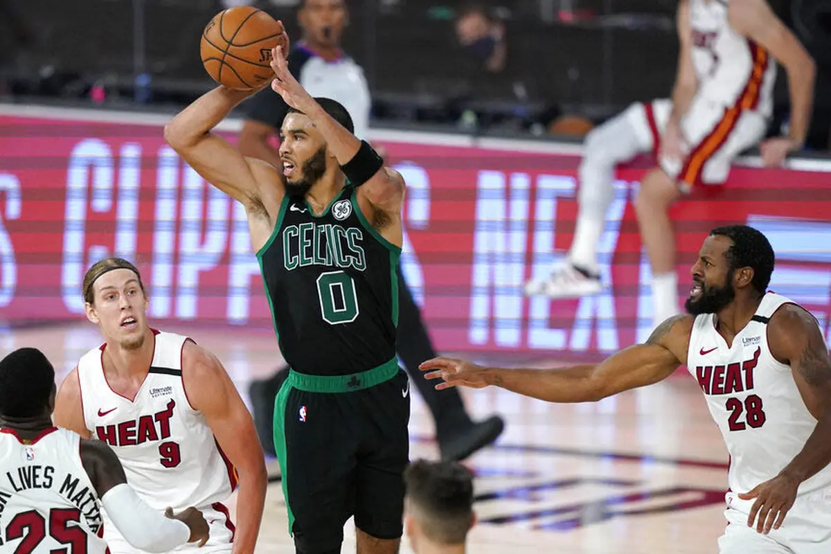 Laga Miami Heat vs Boston Celtics