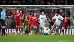 Aston Villa kesulitan melewati tembok pertahan kokoh Middlesbrough pada babak pertama. (Oli SCARFF/AFP)