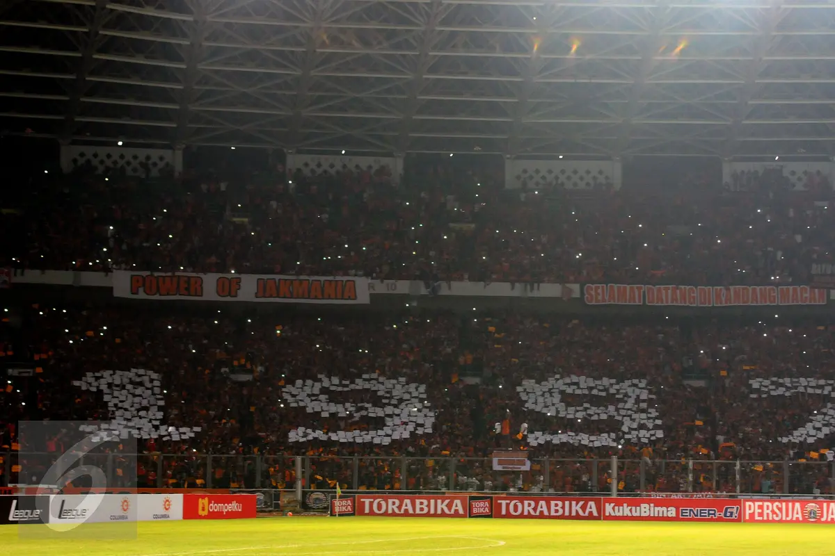 20160508-Euforia Suporter Macan Kemayoran dan Kabau Sirah Getarkan Stadion GBK-Jakarta