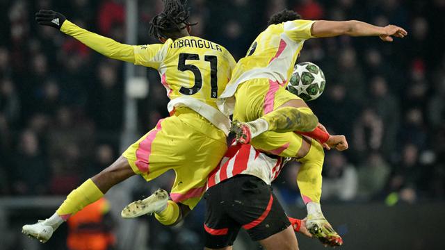 Foto: Perjuangan Tak Kenal Lelah Para Pemain PSV, Balikkan Keadaan di Leg 2 Babak Play Off Liga Champions