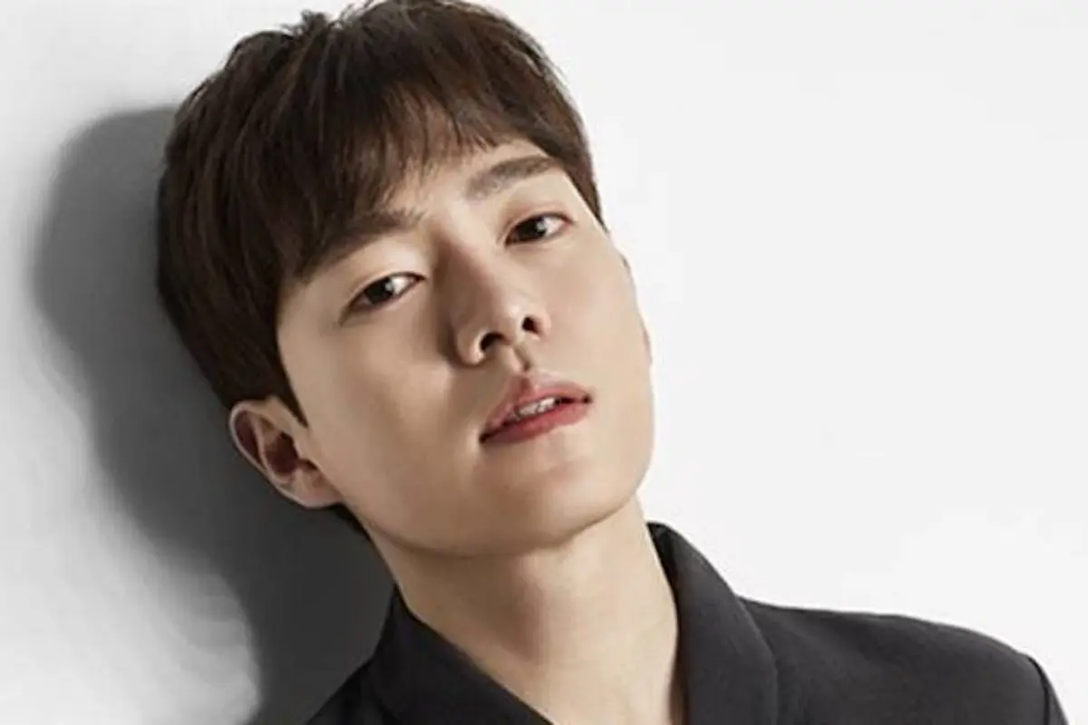 Son Seung Won (Soompi)