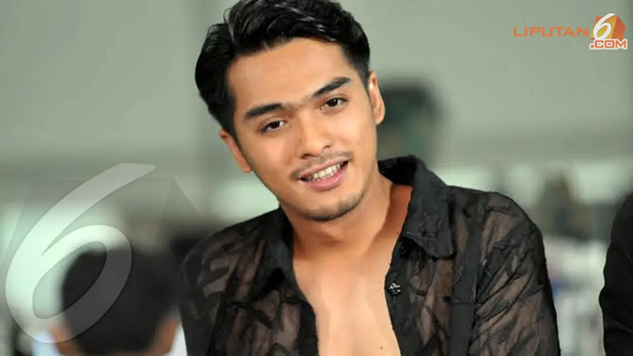gallery-ricky-harun-3-131218b.jpg