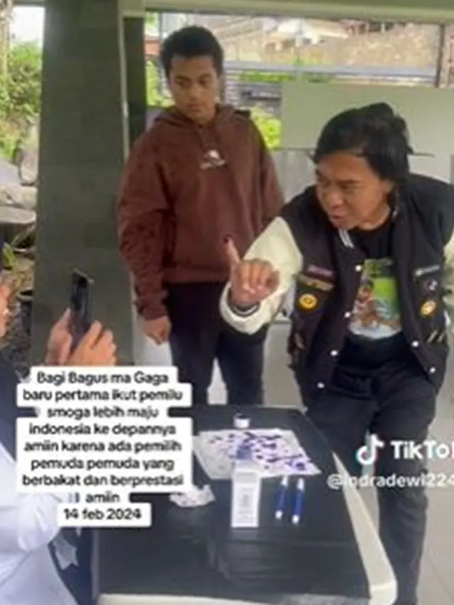 Komeng Bercanda Mau Dipanggil dengan Sebutan Siapa Ketika Nanti Jadi Senator DPD, Asal Jangan Dipanggil KPK (Liputan6.com/TikTok/@indradewi2242)