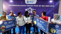 Blibli.com menyerahkan hadiah kepada para pemenang grand prize program My Big Wish "Belanja Sekarang, Wujudkan Mimpimu" tahun 2018.