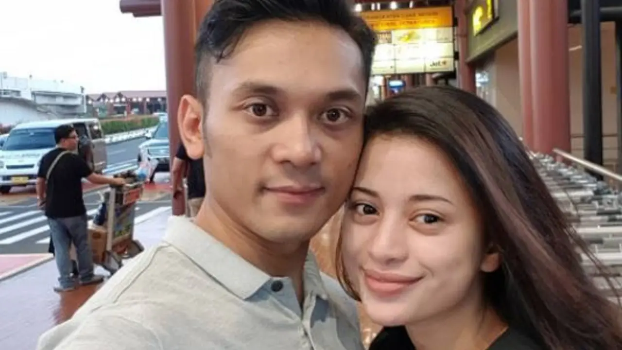 [Bintang] Angie Virgin dan Habibi Syaaf