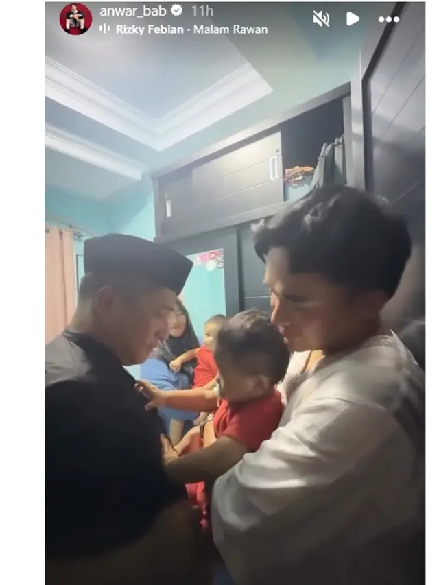 6 Potret Irfan Hakim dan Anwar BAB Gendong Anak Mpok Alpa di Tahlilan 7 Hari