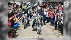 Bersama sejumlah menteri, Jokowi touring menggunakan motor choppernya di Sukabumi sambil mengunjungi sejumlah desa padat karya.