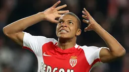 2. Kylian Mbappe (AS Monaco) - Menarik jika buruan utama dari Real Madrid ini memutuskan untuk bertahan di Ligue 1. Persaingannya dengan Neymar untuk membawa masing-masing klub juara akan menjadi kisah yang layak dinantikan. (AFP/Valery Hache)