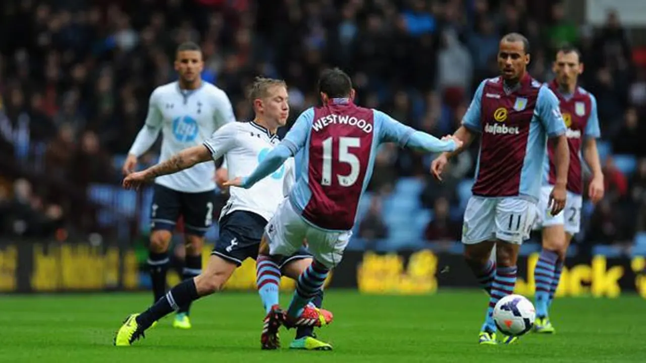 aston-vila-tottenham-131021b.jpg