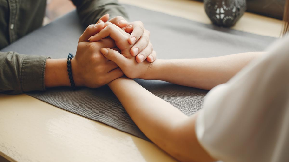 Fenomena Sugar Baby di Indonesia: Pengertian, Tren, dan Dampaknya dalam Masyarakat