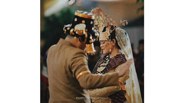 7 Potret Kahiyang Ayu dalam Busana Etnik Indonesia, Bikin Pangling