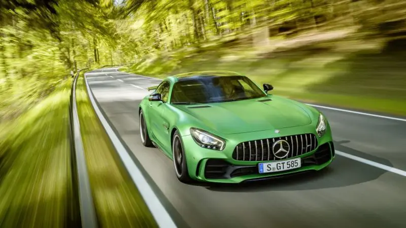 Mercedes AMG GT R