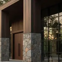 Model tiang rumah menggunakan kombinasi batu alam dan kayu/gemini AI.